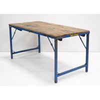 Blauer rustikaler Tisch klappbar